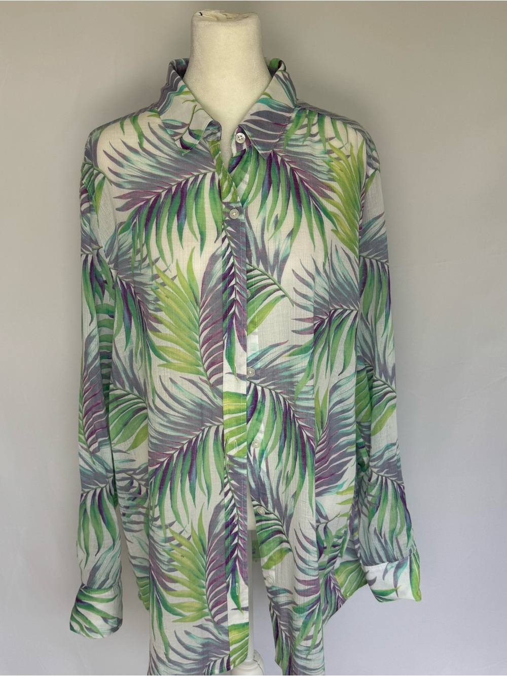Tommy Bahama Green & Purple Tropical Leaf Button-Down Blouse XL - Picture 2 of 7